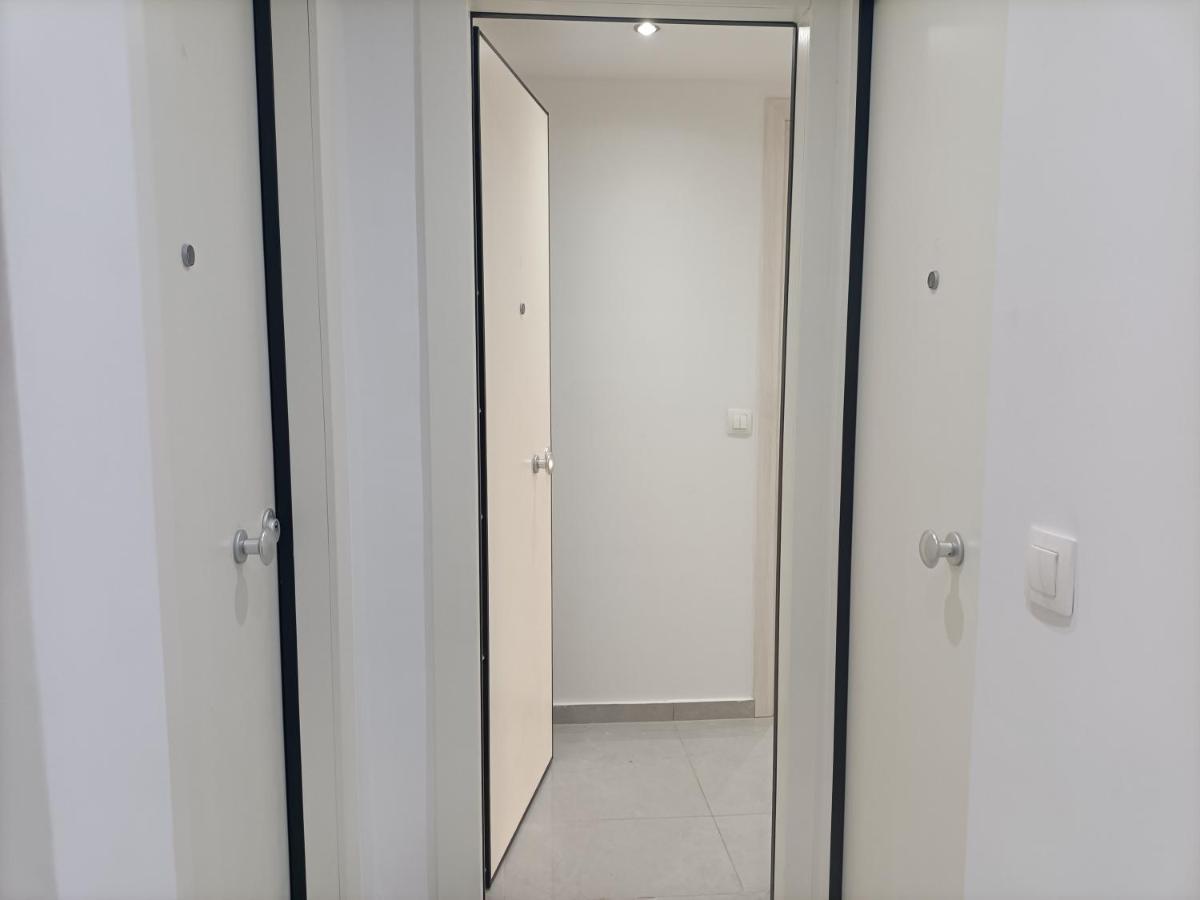 City O-Central Apartment เอเธนส์ ภายนอก รูปภาพ